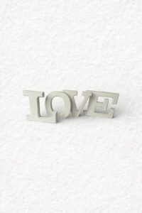 LOVE Letter (H14 cm)